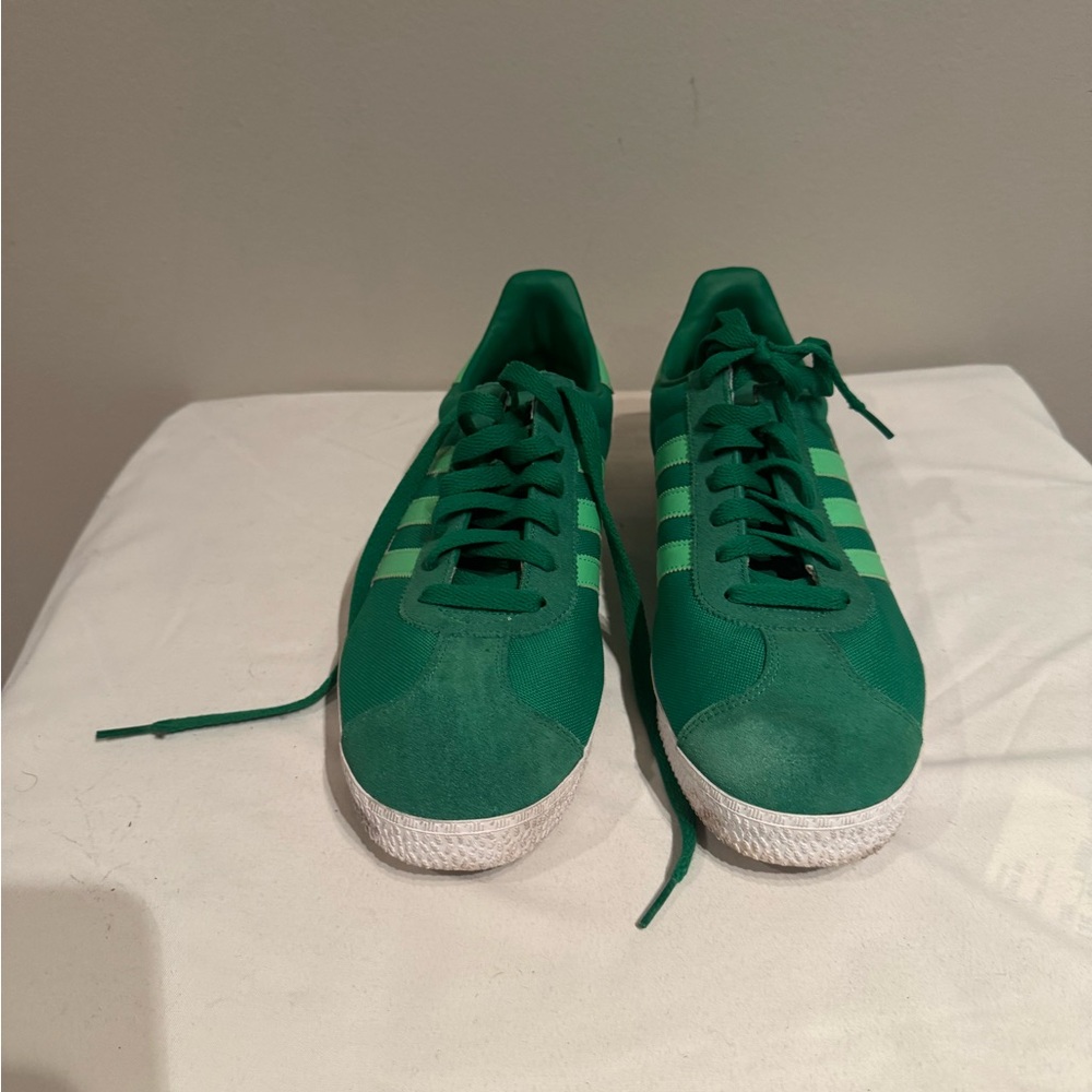 Adidas Gazelle (Green + White)